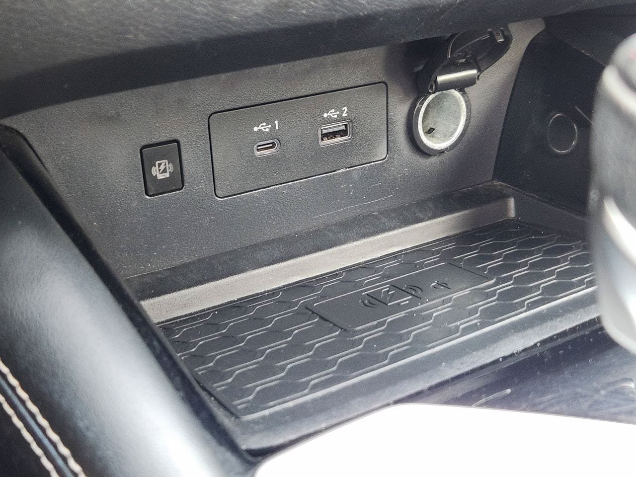 Used 2023 Nissan Altima 2.5 SL FWD image 17