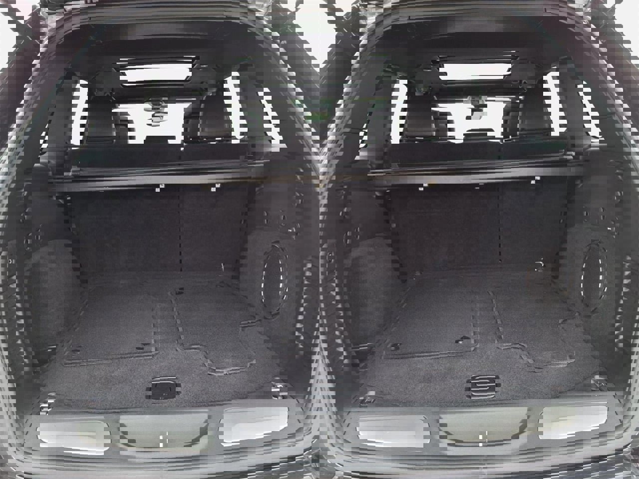 Used 2020 Jeep Grand Cherokee Overland image 6