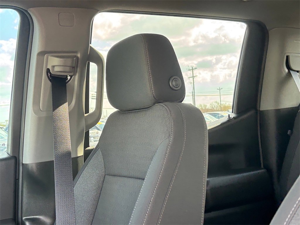 Certified 2024 Chevrolet Silverado 1500 Custom image 11