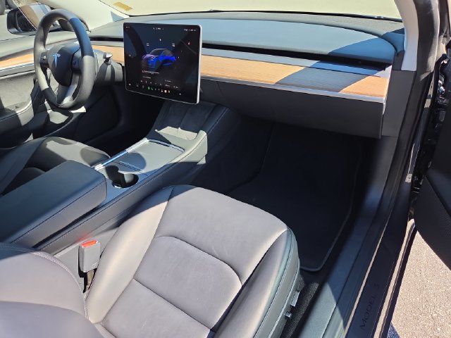 Used 2023 Tesla Model 3 Performance AWD/4WD image 30