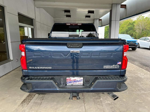 Used 2022 Chevrolet Silverado 2500 High Country w/ Technology Package image 8