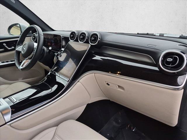 Used 2023 Mercedes-Benz GLC 300 image 21