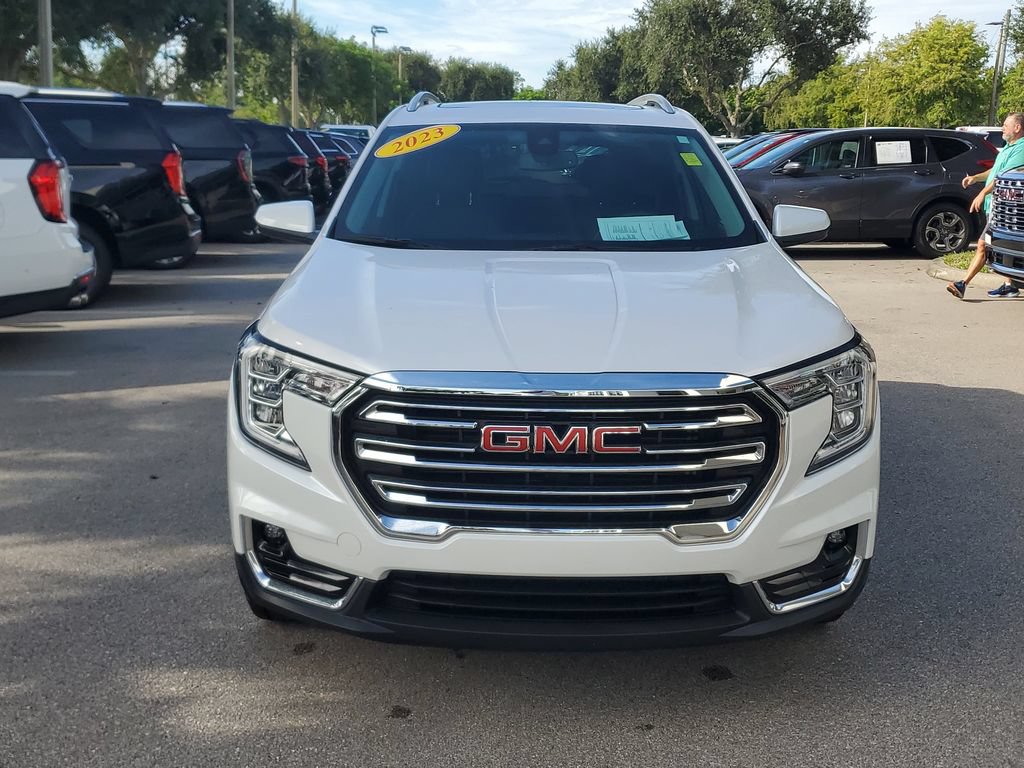 Certified 2023 GMC Terrain SLT w/ Infotainment Package II AWD/4WD image 8