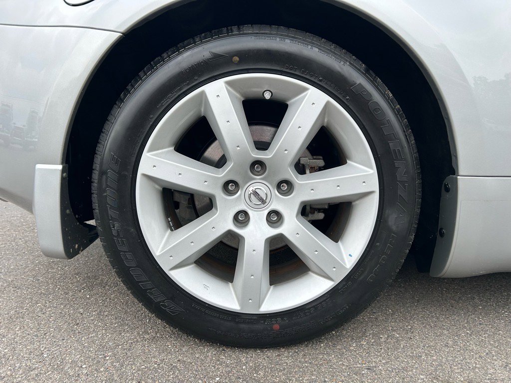 Used 2005 Nissan 350Z Touring image 26
