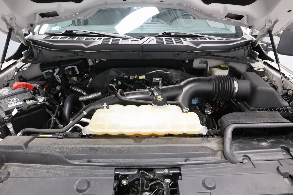 Certified 2022 Ford F150 XLT w/ Equipment Group 302A High image 14