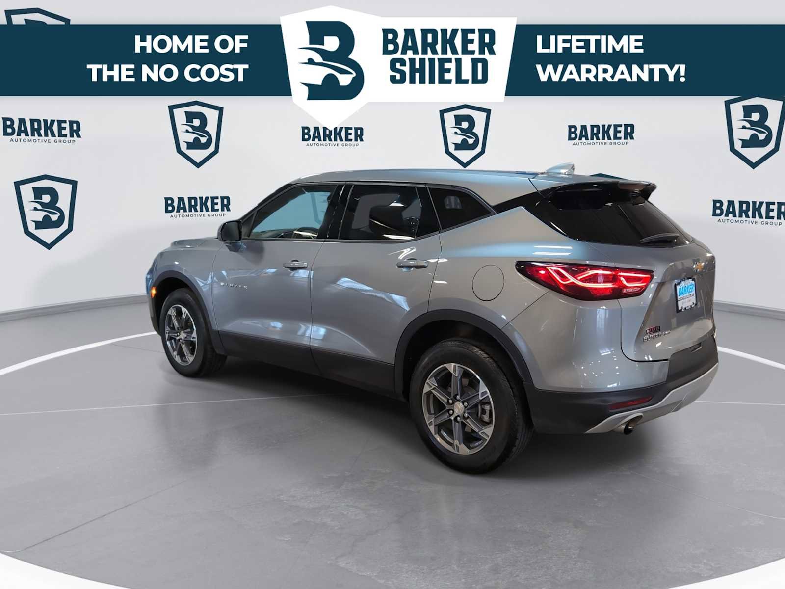 Used 2025 Chevrolet Blazer LT AWD/4WD image 7