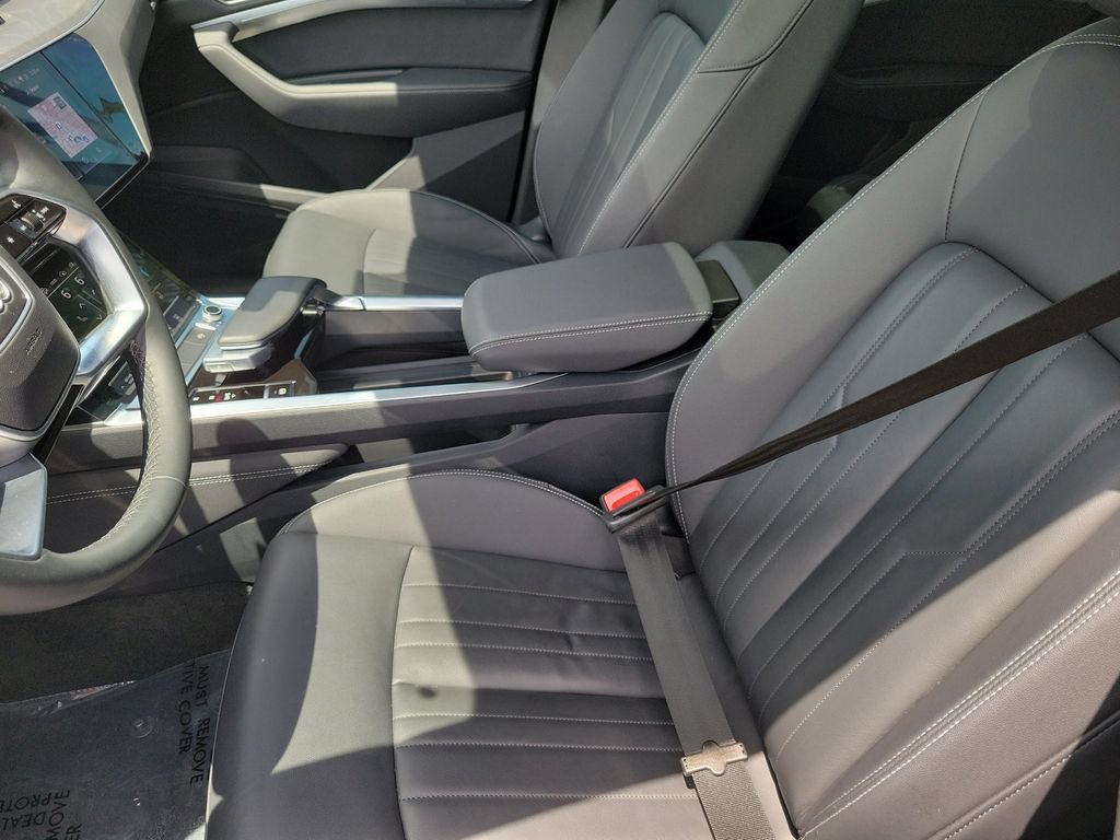 Certified 2024 Audi Q8 e-tron Premium AWD/4WD image 17