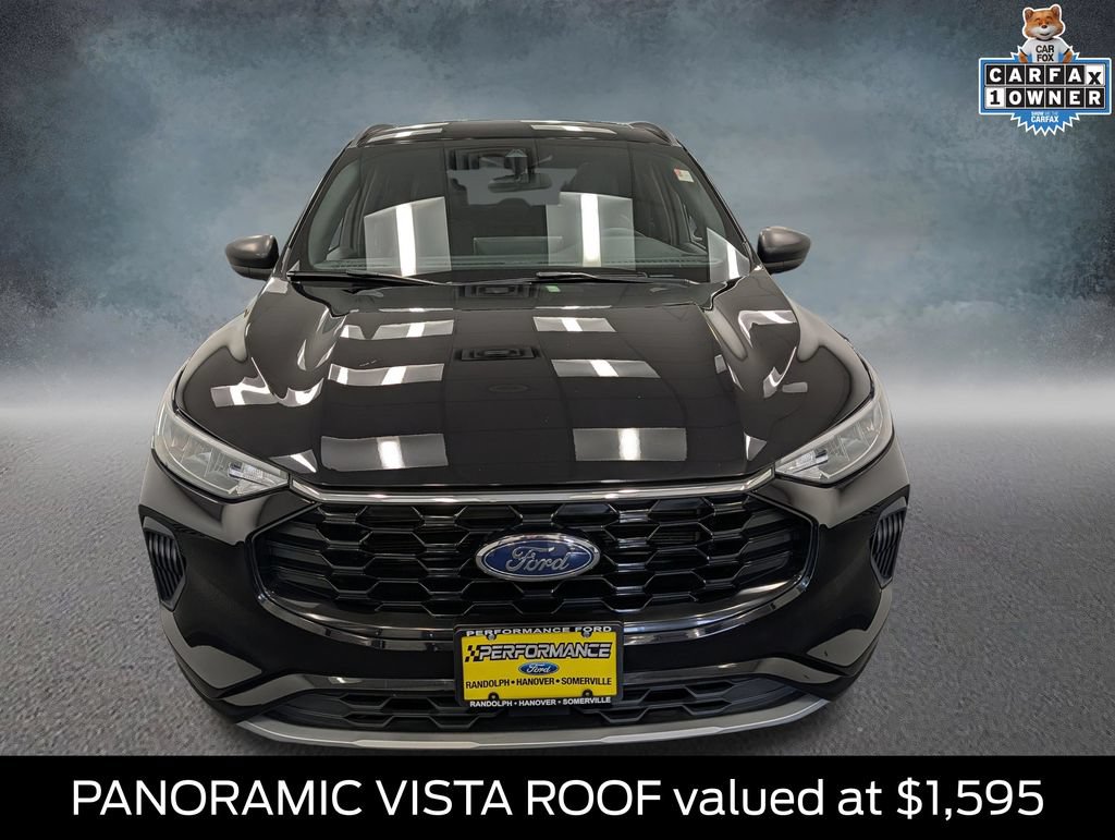 Used 2023 Ford Escape ST-Line w/ Tech Pack #1 AWD/4WD image 2