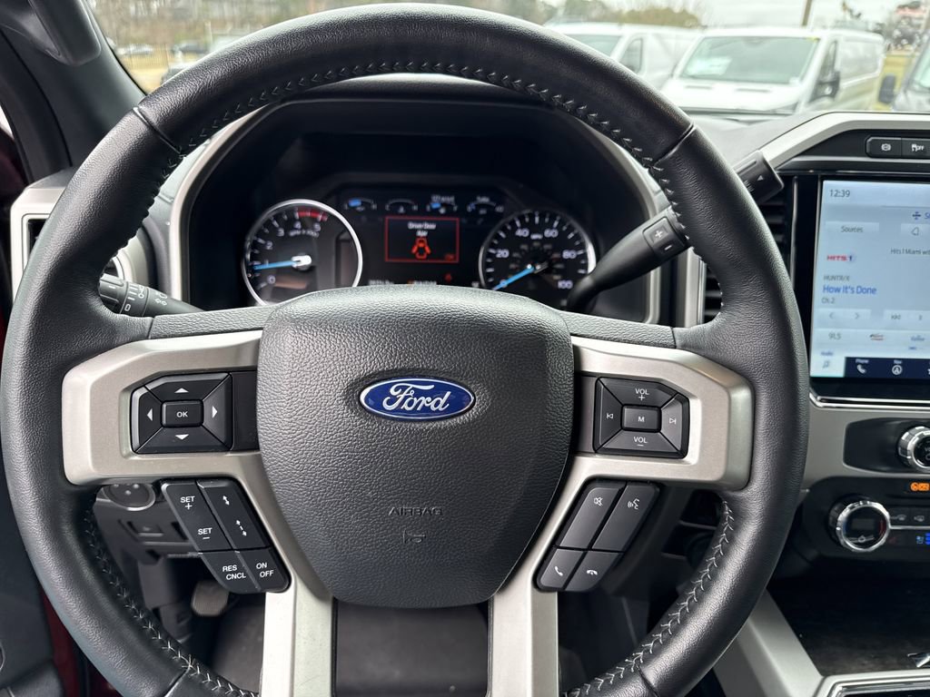 Used 2022 Ford F250 Lariat w/ Black Appearance Package image 22