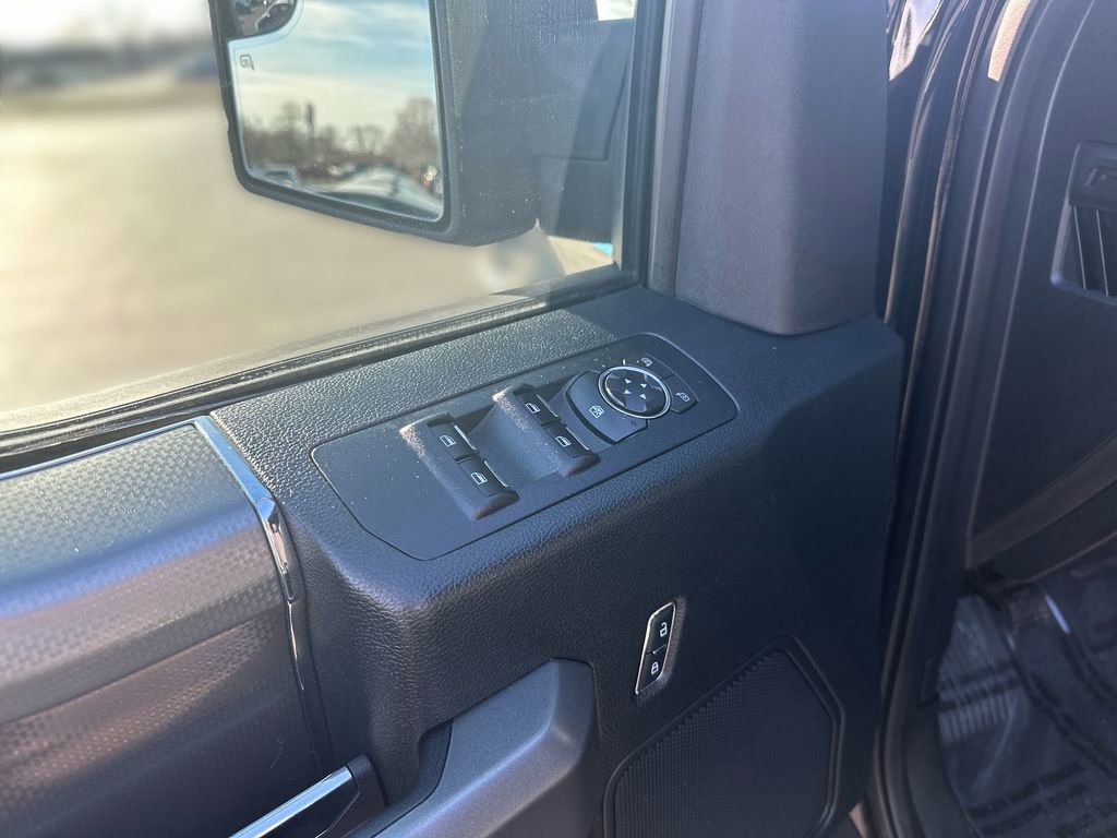 Used 2016 Ford F150 XLT w/ Equipment Group 302A Luxury image 15