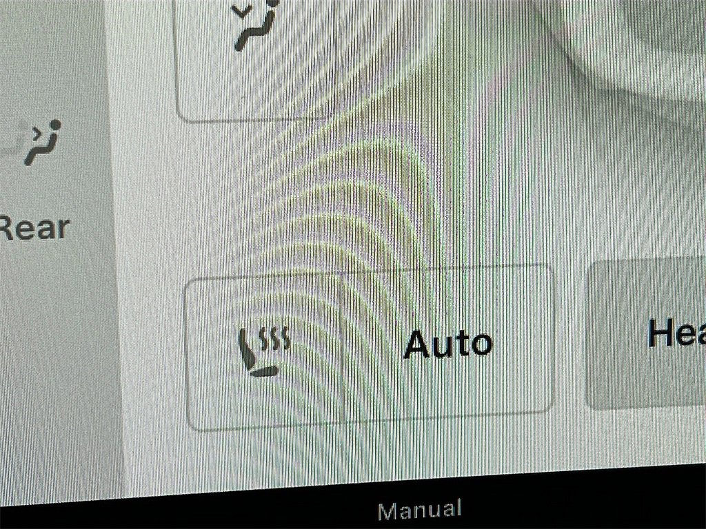 Used 2022 Tesla Model S image 19