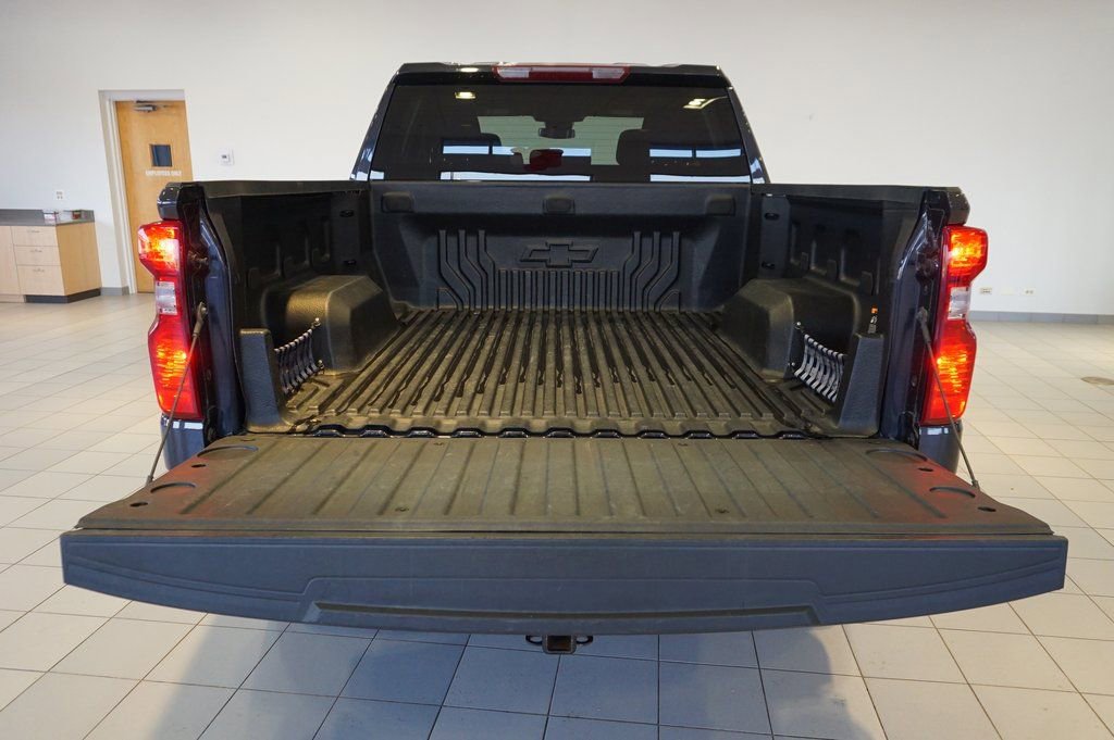 Used 2024 Chevrolet Silverado 1500 LT image 27