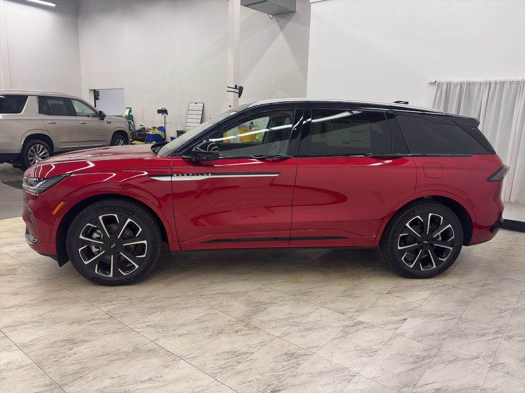 New 2026 Lincoln Nautilus Reserve AWD/4WD image 4