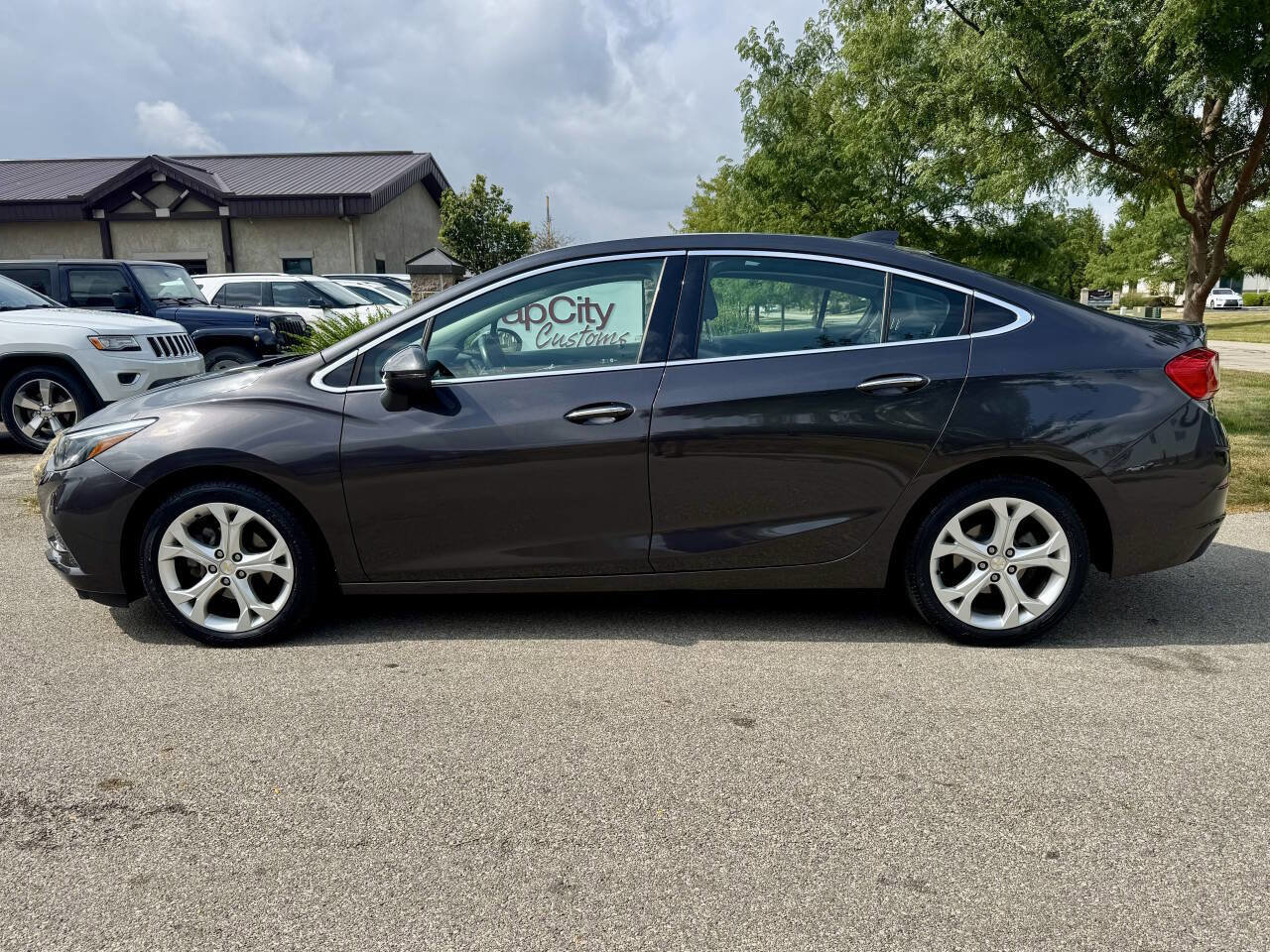 Used 2016 Chevrolet Cruze Premier w/ Enhanced Convenience Package image 9