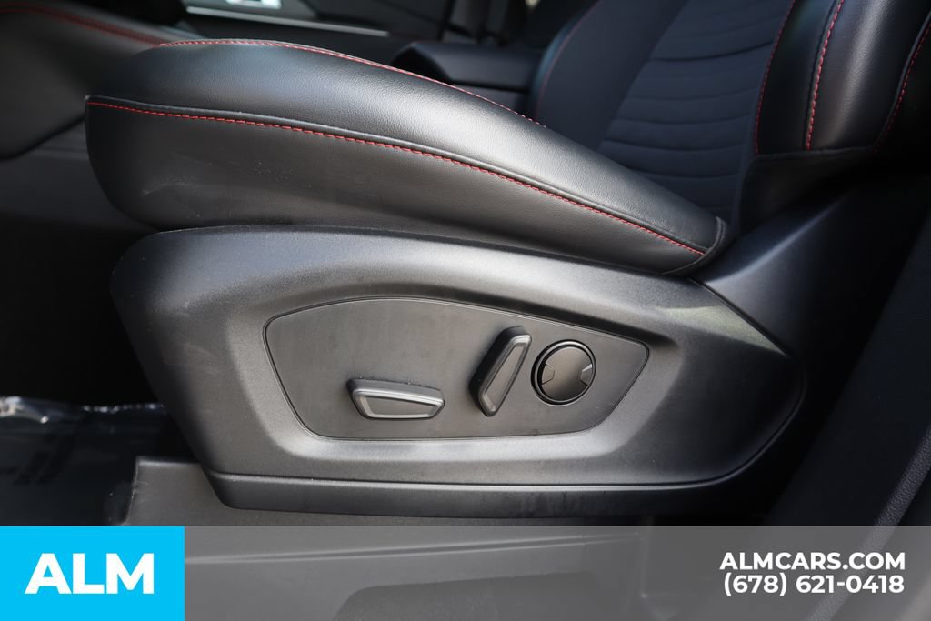 Used 2025 Ford Explorer ST-Line AWD/4WD image 12