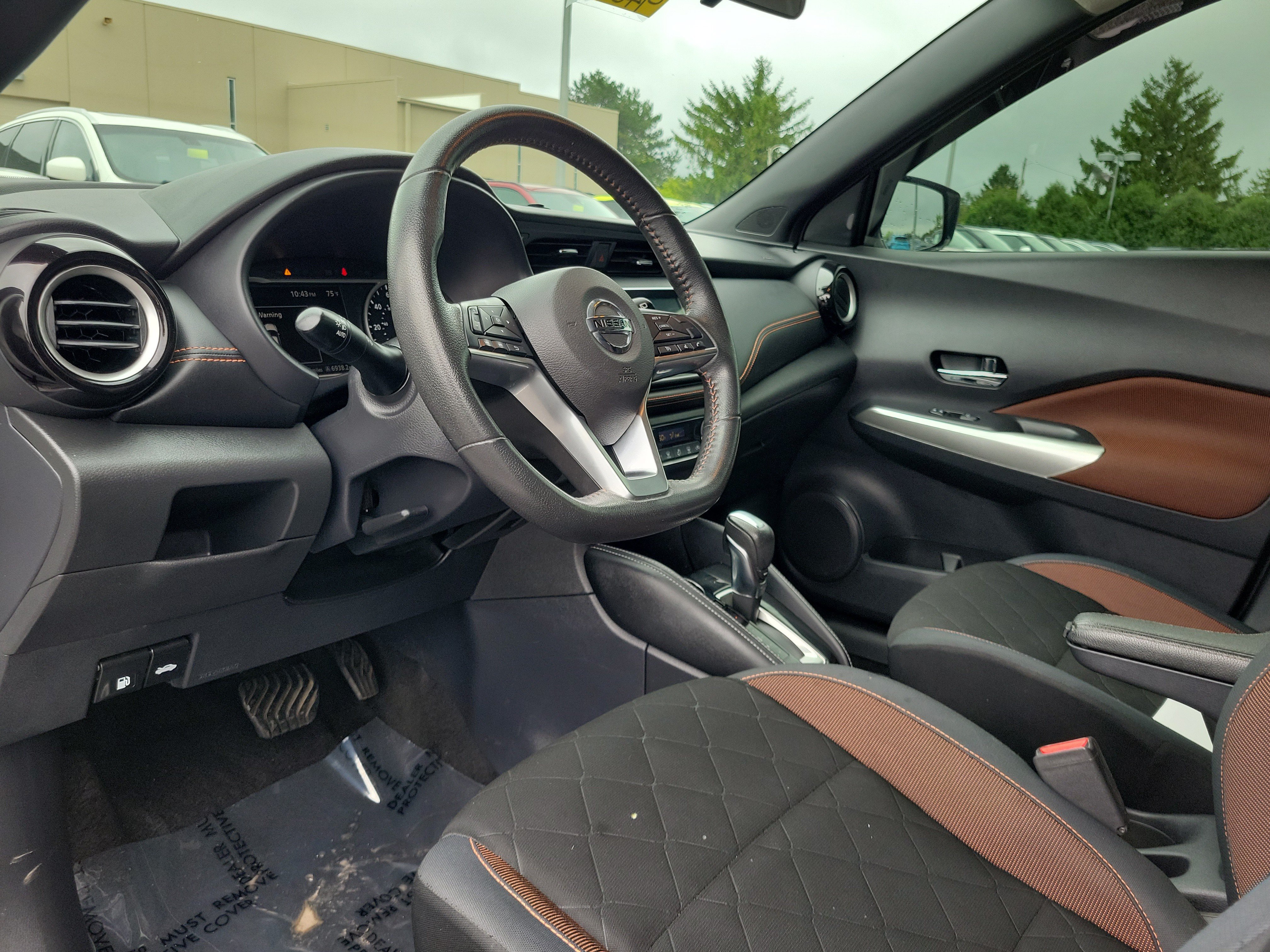 Used 2020 Nissan Kicks SR FWD image 19