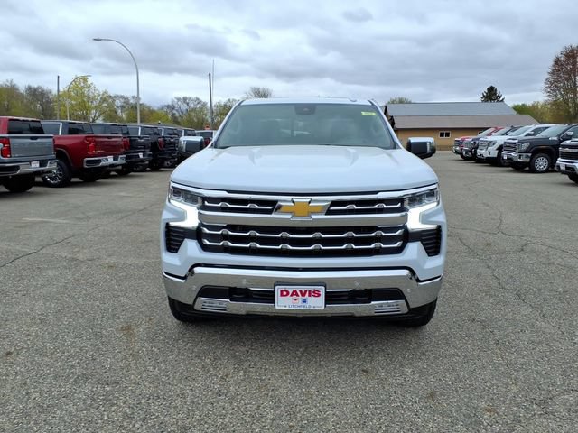 New 2026 Chevrolet Silverado 1500 LTZ w/ LTZ Premium Package AWD/4WD image 9