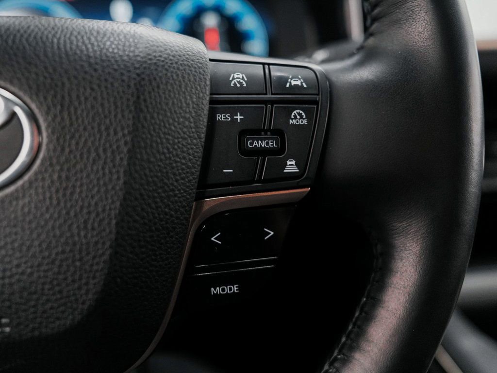 Used 2023 Toyota Crown XLE image 24