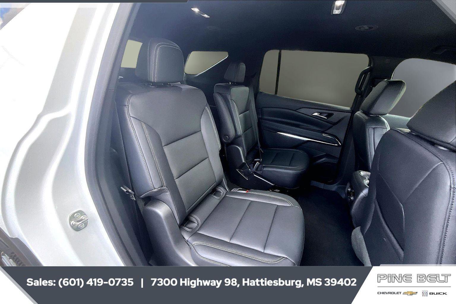 New 2026 Chevrolet Traverse LT w/ Driver Confidence Package image 20