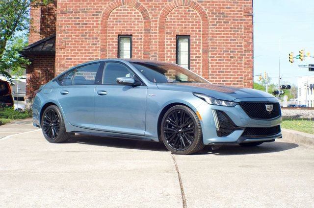 Used 2023 Cadillac CT5 V w/ Premium Package RWD image 3