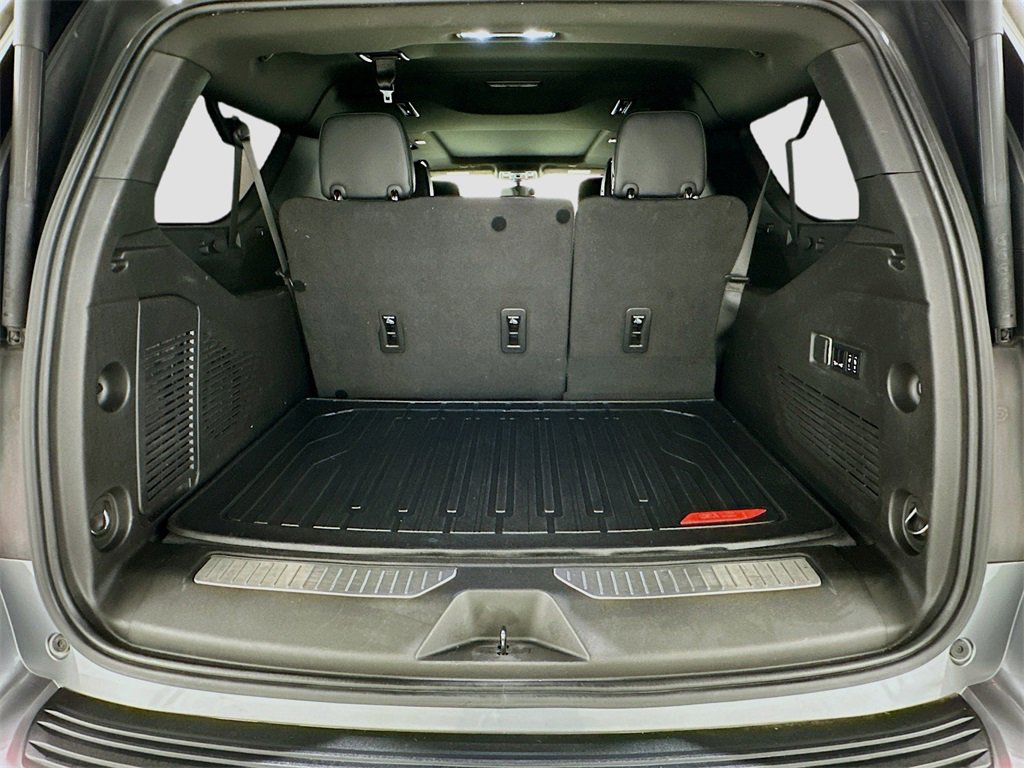 Used 2022 GMC Yukon XL Denali image 28