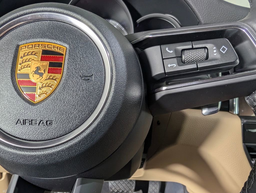 New 2026 Porsche Macan S image 38