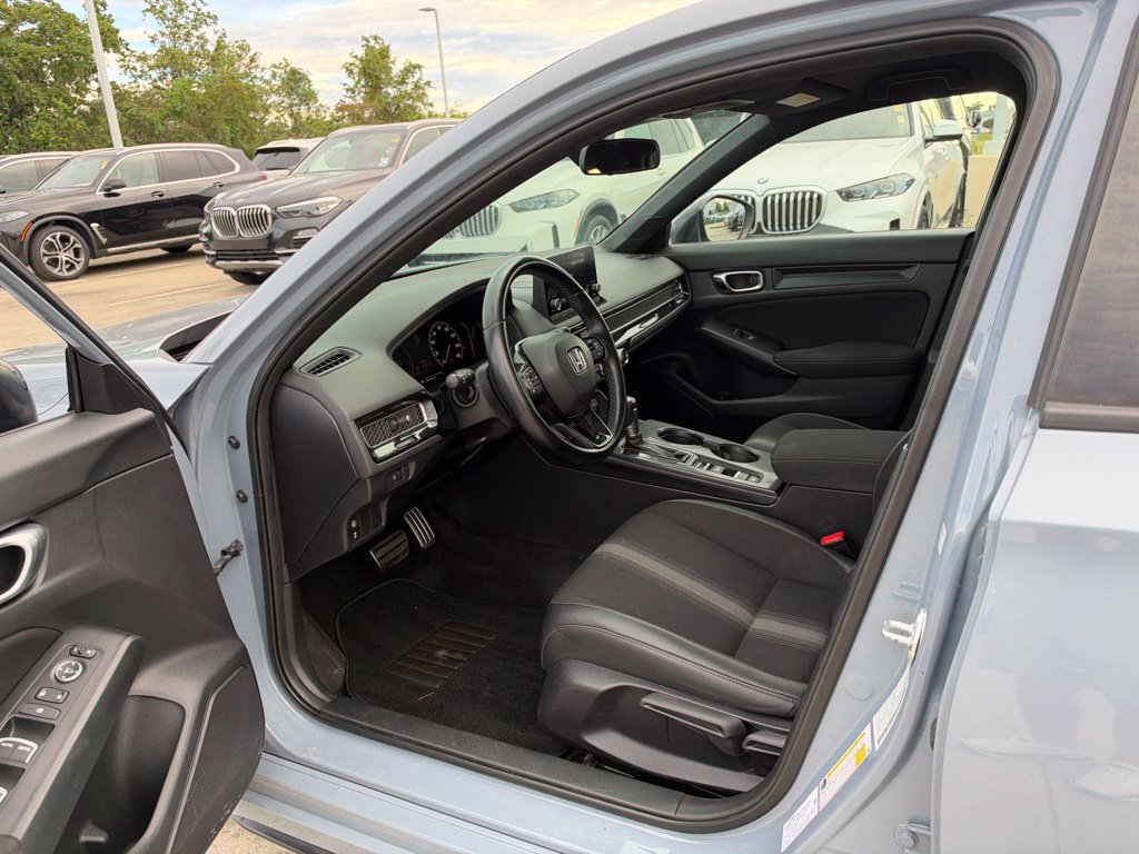 Used 2022 Honda Civic Sport image 12
