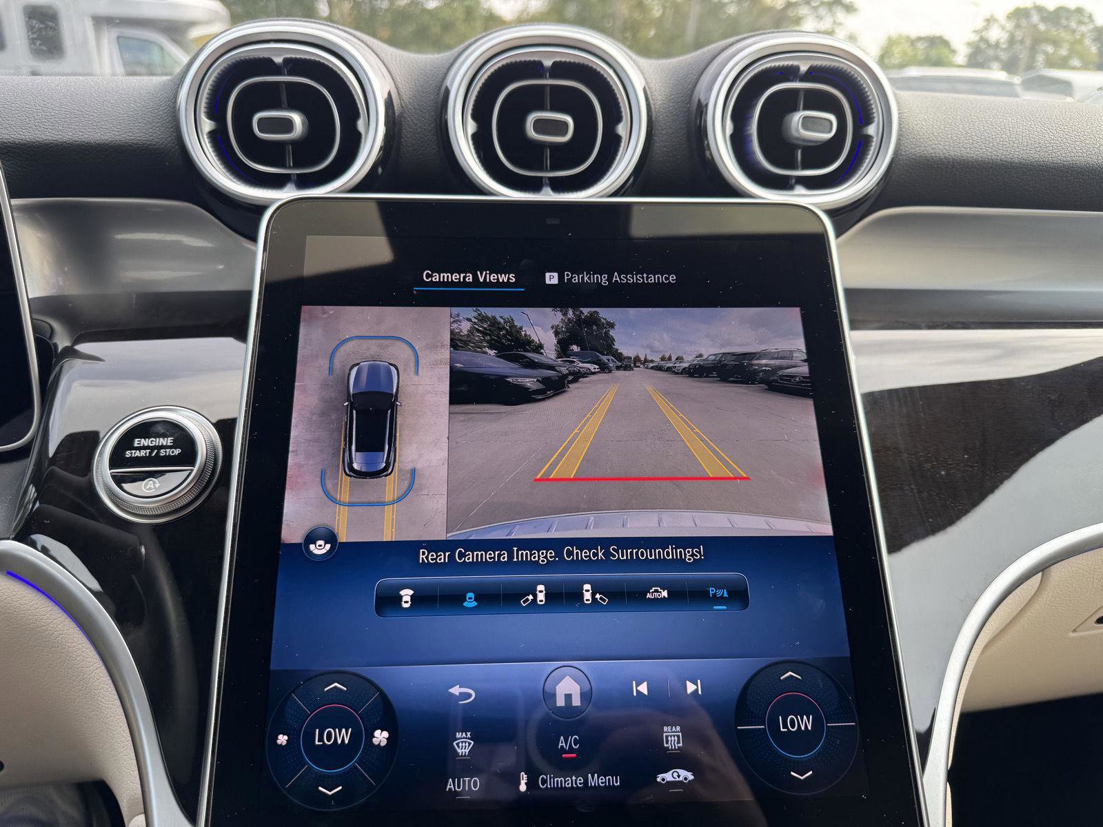 Certified 2025 Mercedes-Benz GLC 300 image 13