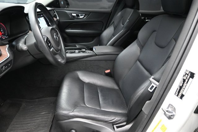 Used 2021 Volvo S60 T8 R-Design Expression w/ Premium Package AWD/4WD image 25