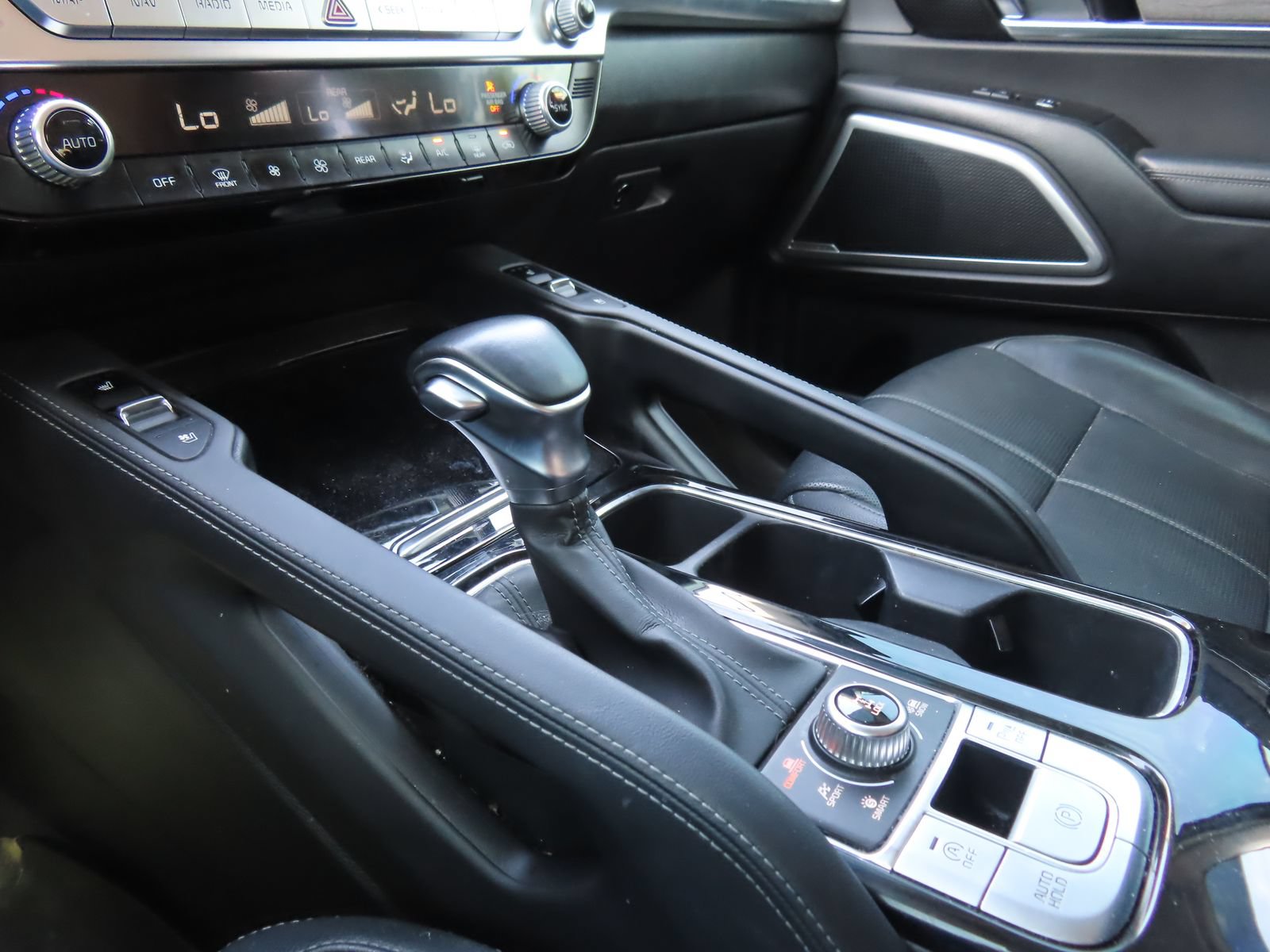 Used 2022 Kia Telluride EX w/ EX Premium Package AWD/4WD image 21