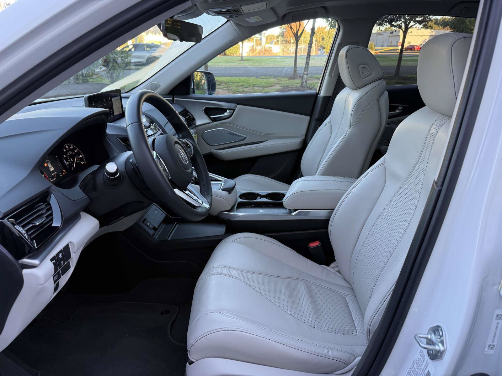 Used 2026 Acura RDX w/ Technology Package AWD/4WD image 13