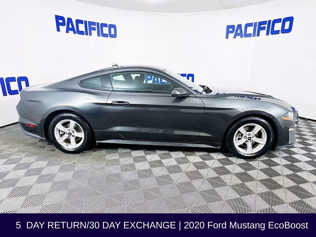 Used 2020 Ford Mustang EcoBoost image 9