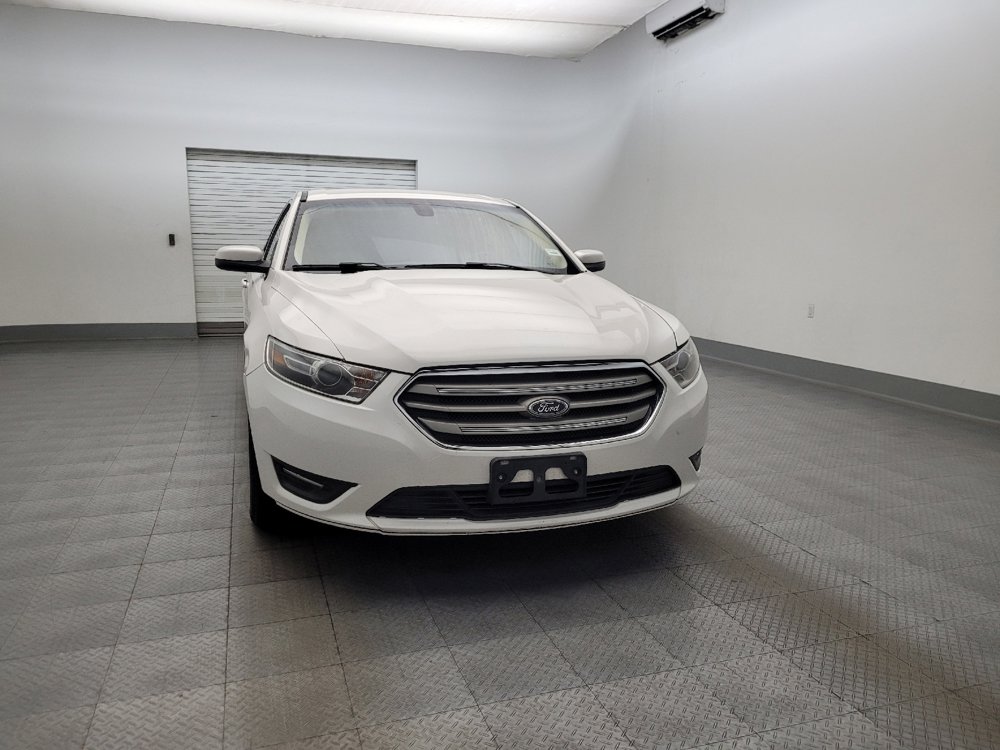 Used 2016 Ford Taurus SEL w/ Equipment Group 201A image 14