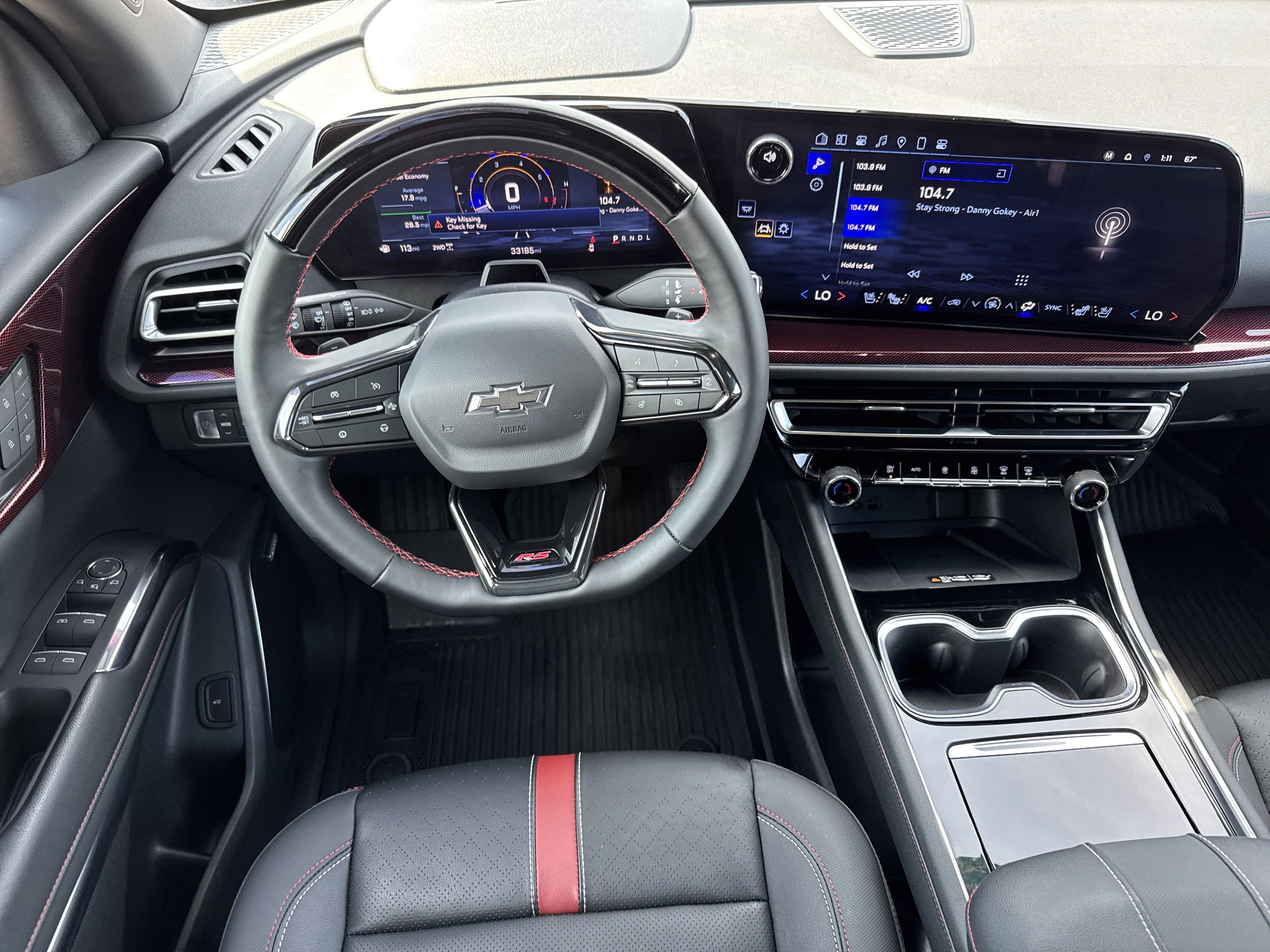 Used 2024 Chevrolet Traverse RS image 18