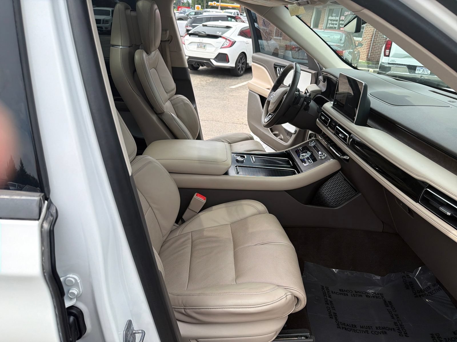 Used 2020 Lincoln Aviator Reserve w/ Equipment Group 202A AWD/4WD image 29