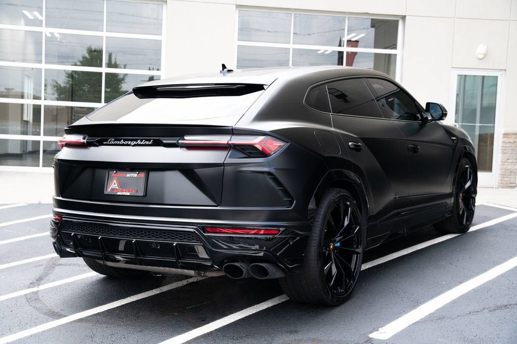 Used 2021 Lamborghini Urus AWD/4WD image 14