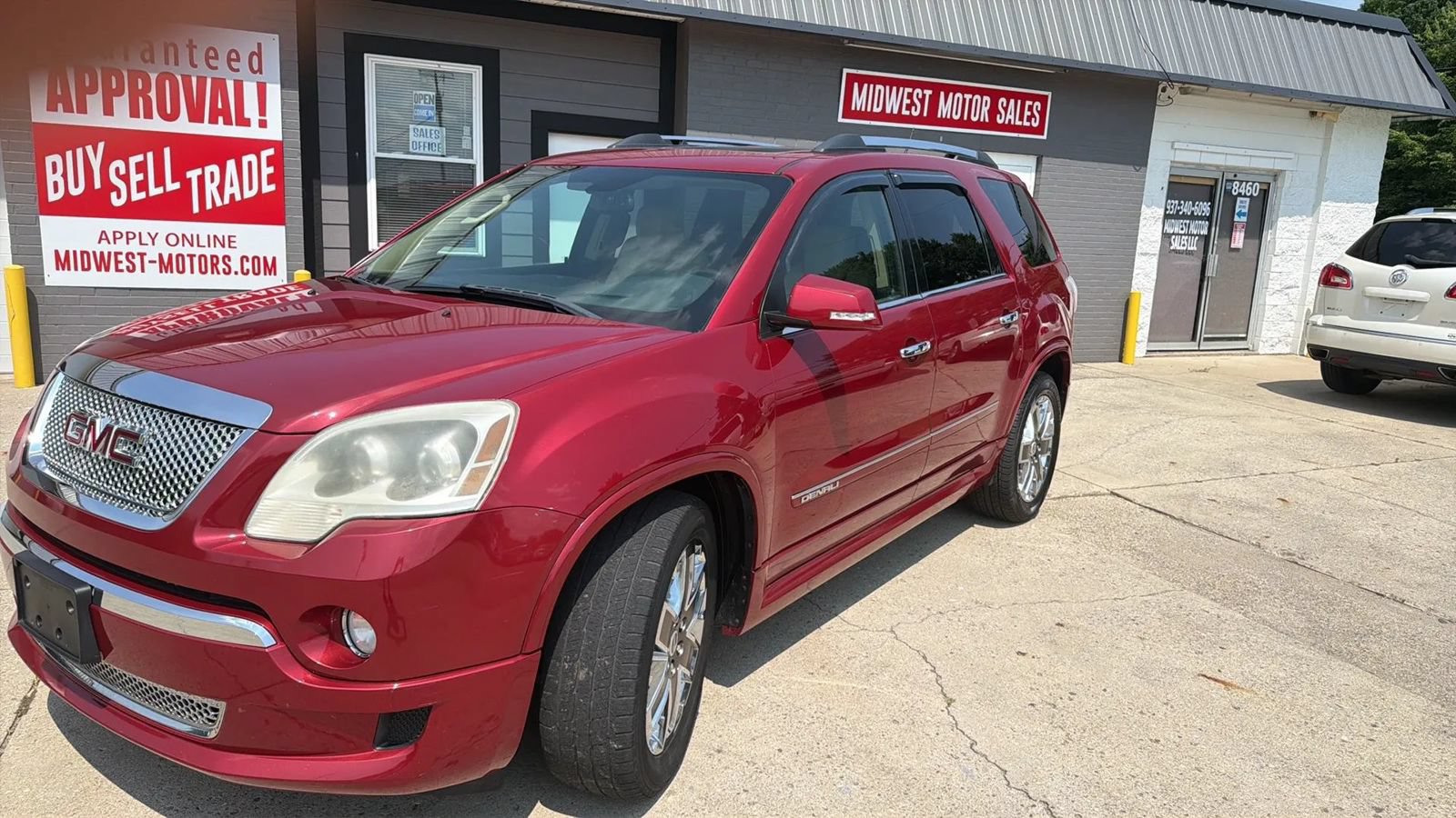 Used 2012 GMC Acadia Denali AWD/4WD image 2