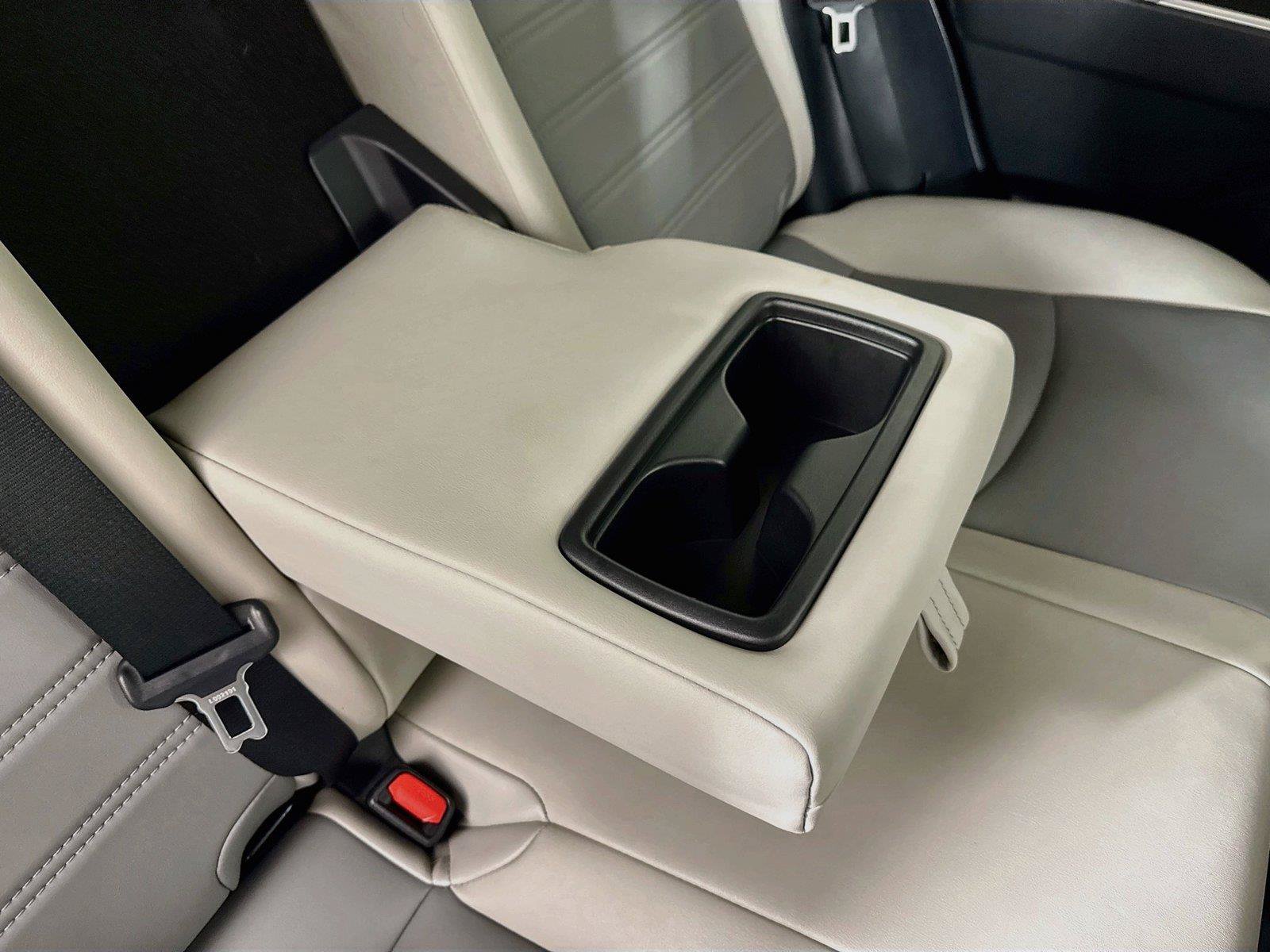 Certified 2021 Toyota RAV4 XLE Premium FWD image 40