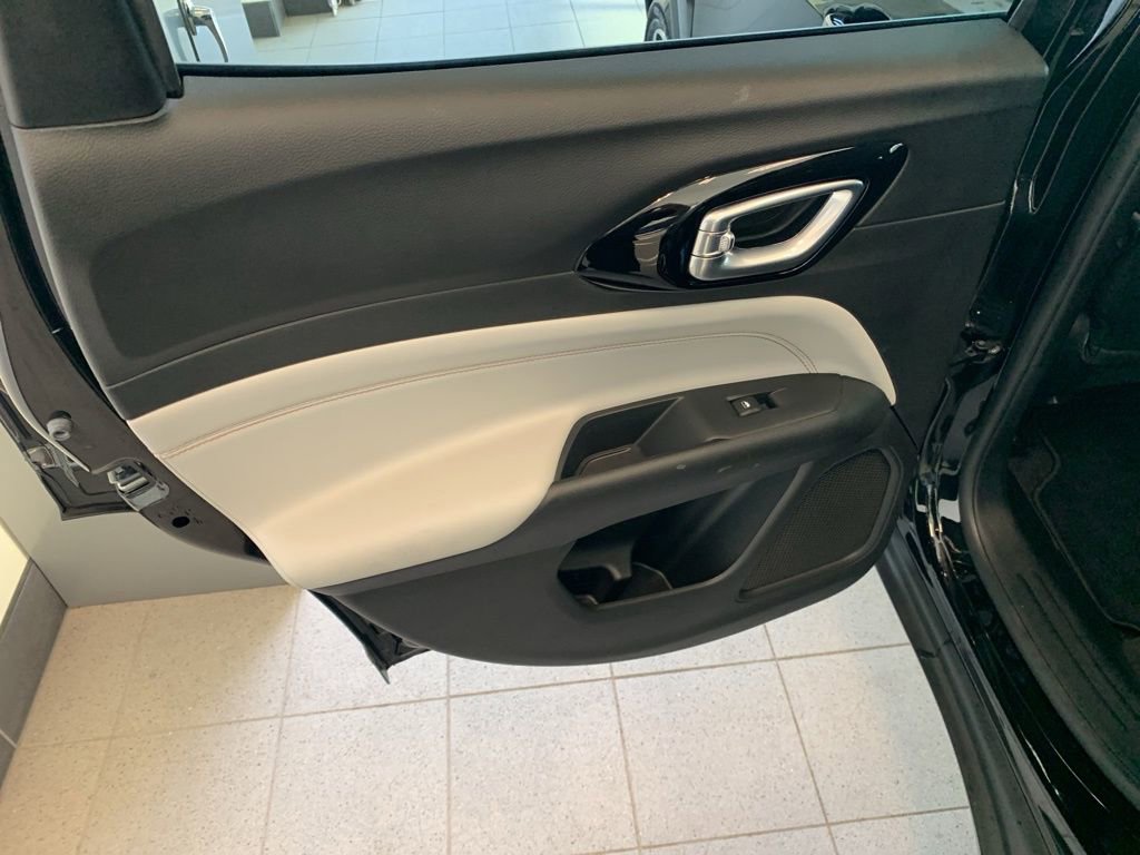 Used 2022 Jeep Compass Limited AWD/4WD image 11