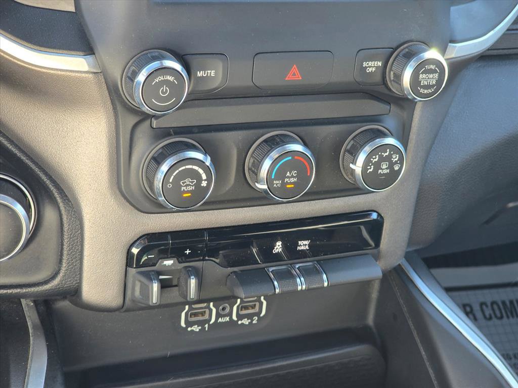 Used 2021 RAM 1500 Big Horn AWD/4WD image 16