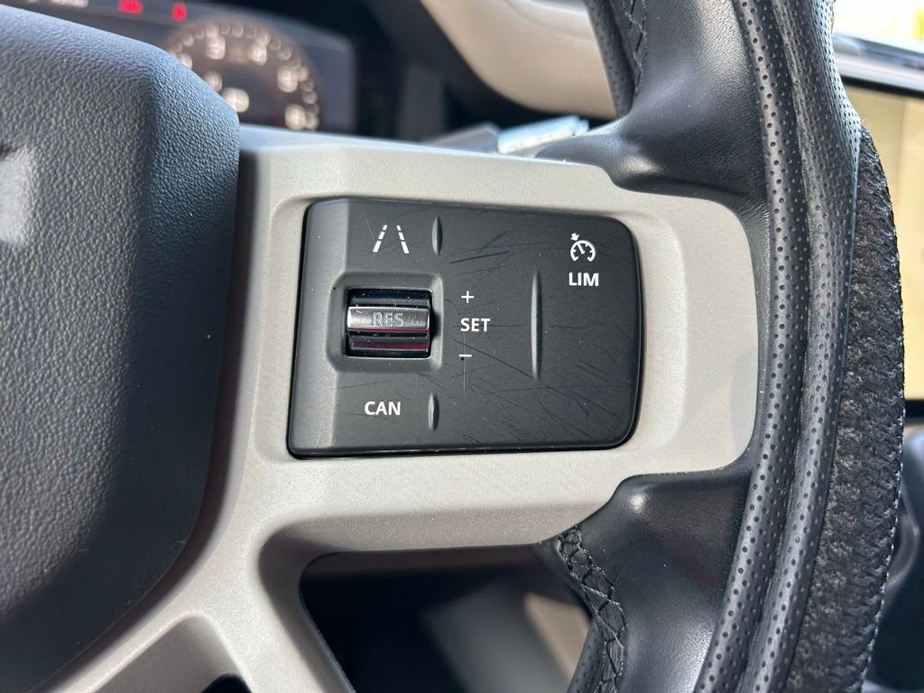 Used 2022 Land Rover Defender 110 S AWD/4WD image 19