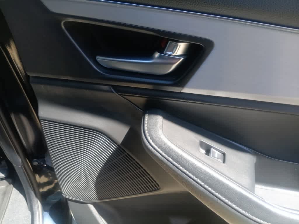 Used 2023 Acura MDX SH-AWD image 26