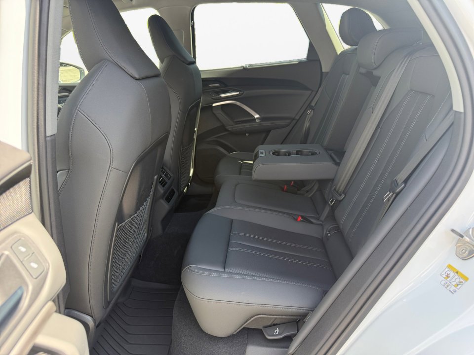 Certified 2025 Audi Q5 Premium Plus w/ Premium Plus image 13