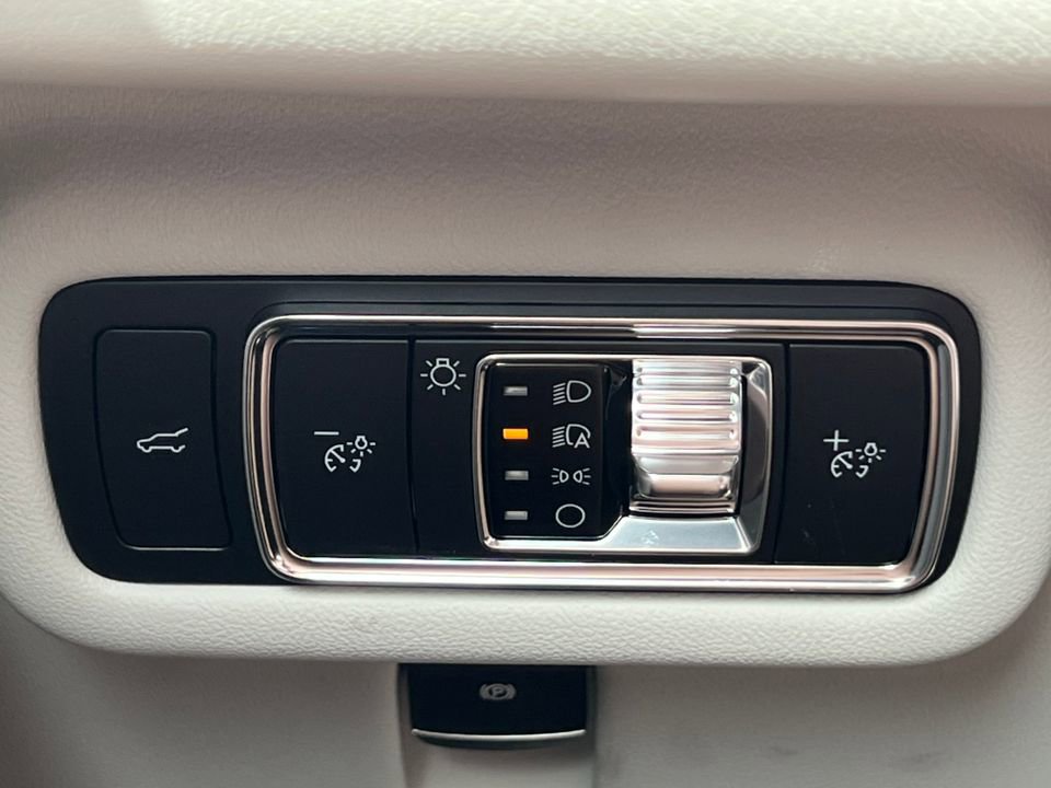 New 2026 Lincoln Nautilus Reserve w/ Jet Appearance Package AWD/4WD image 17