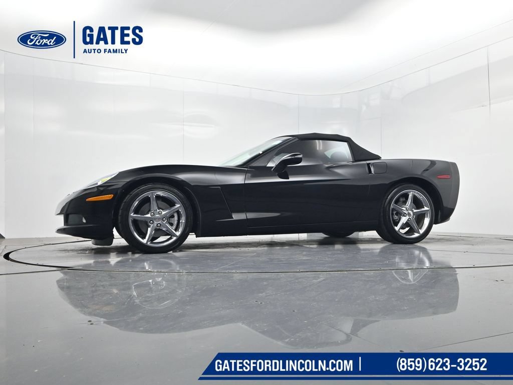 Used 2011 Chevrolet Corvette Convertible w/ Preferred Equipment Group RWD image 36