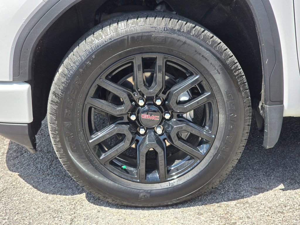 Used 2023 GMC Sierra 1500 Elevation AWD/4WD image 11