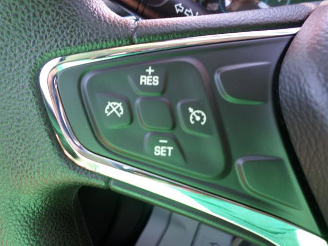 Used 2018 Chevrolet Cruze LT w/ Convenience Package image 14