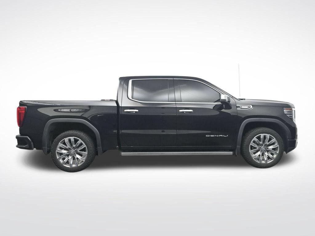 Used 2023 GMC Sierra 1500 Denali w/ Denali Reserve Package AWD/4WD image 4
