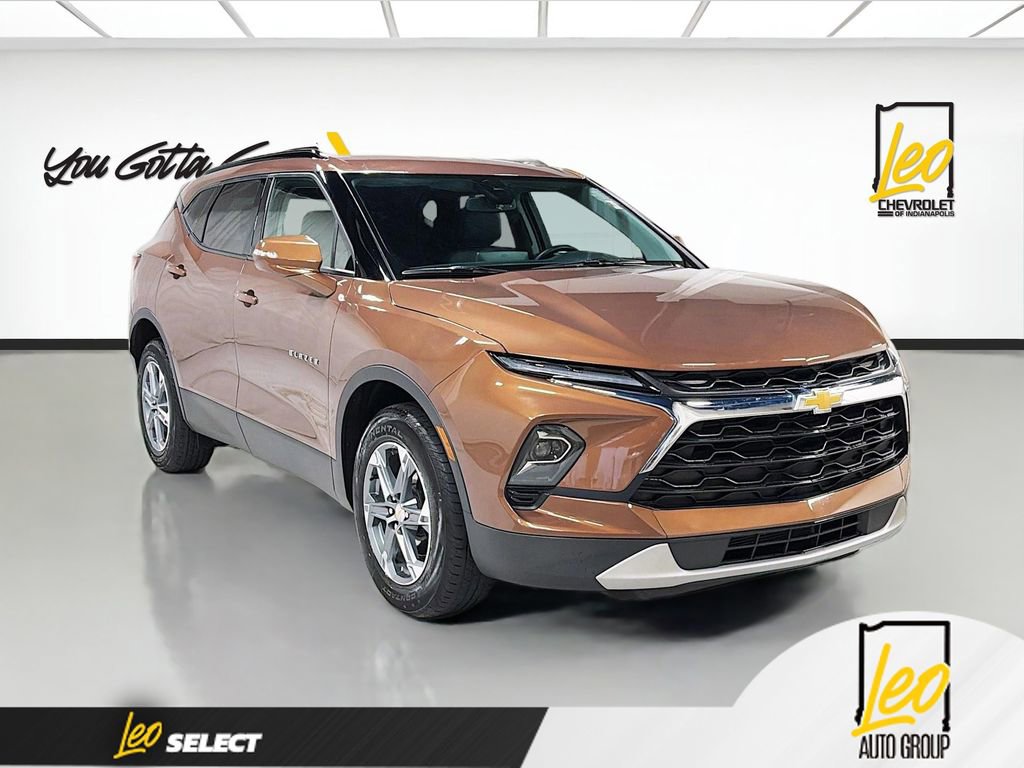Used 2023 Chevrolet Blazer LT image 3