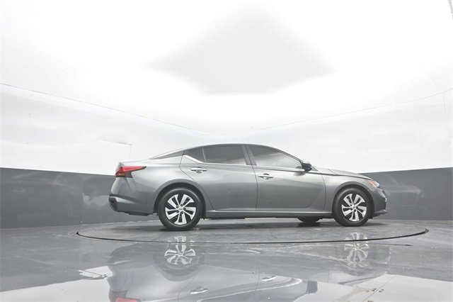 Used 2022 Nissan Altima 2.5 S image 32